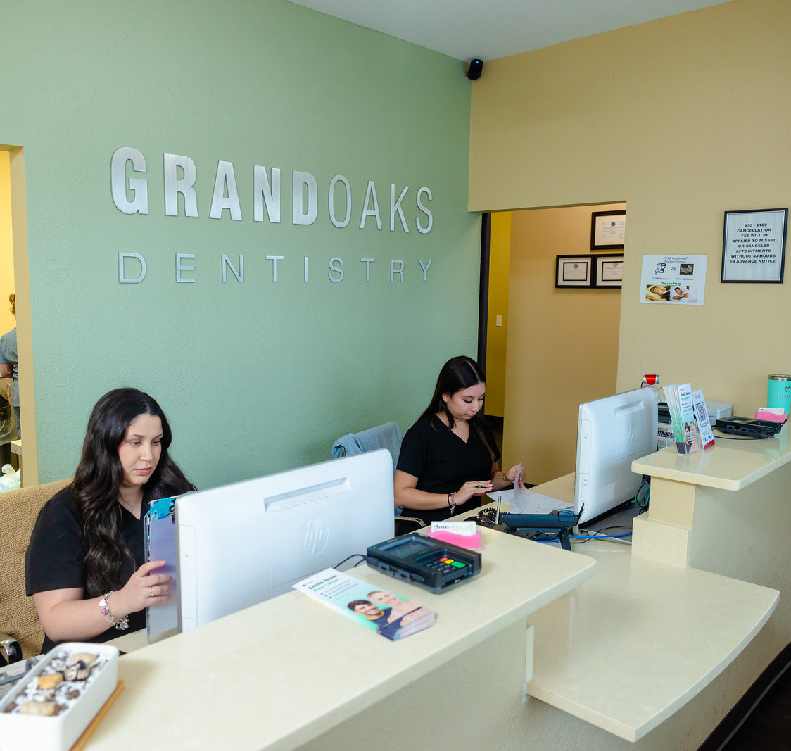 grand oaks reception